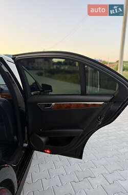 Седан Mercedes-Benz C-Class 2012 в 