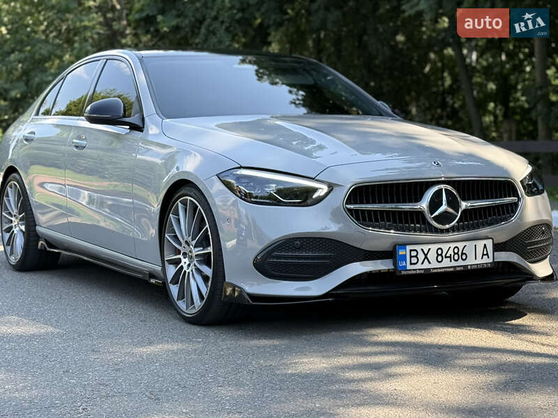 Mercedes-Benz C-Class 2021