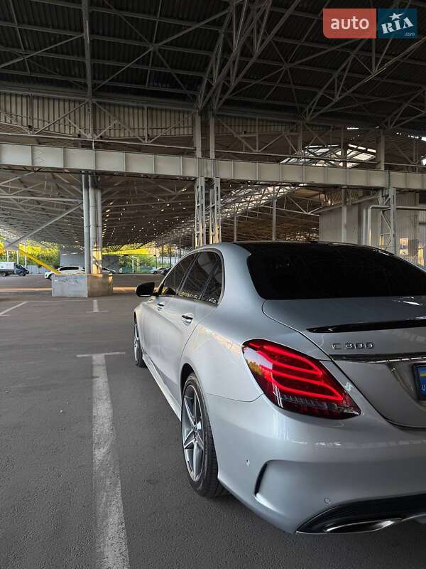 Седан Mercedes-Benz C-Class 2015 в Харькове