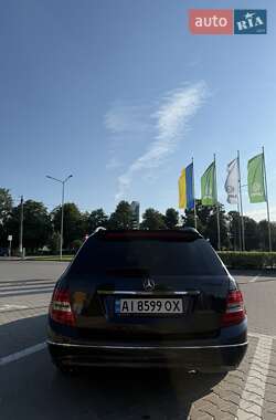 Универсал Mercedes-Benz C-Class 2011 в 