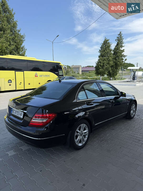 Седан Mercedes-Benz C-Class 2012 в Мостиській