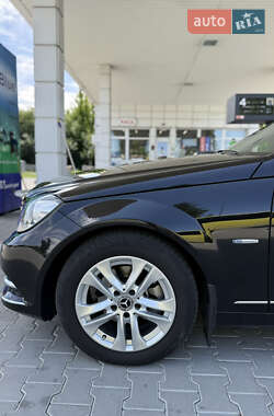 Седан Mercedes-Benz C-Class 2012 в 