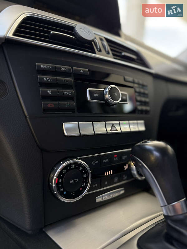 Седан Mercedes-Benz C-Class 2012 в Мостиській