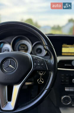 Седан Mercedes-Benz C-Class 2012 в 
