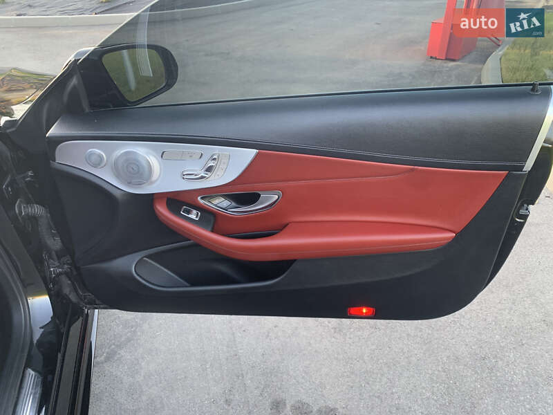 Купе Mercedes-Benz C-Class 2018 в Киеве фото 16 Купе Mercedes-Benz C-Class 2018 в Киеве