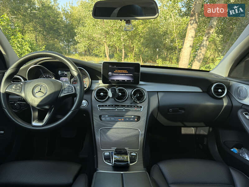 Седан Mercedes-Benz C-Class 2015 в Ивано-Франковске