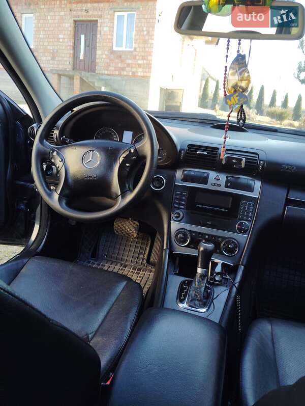 Универсал Mercedes-Benz C-Class 2004 в Дрогобыче фото 6 Универсал Mercedes-Benz C-Class 2004 в Дрогобыче