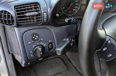 Седан Mercedes-Benz C-Class 2004 в 