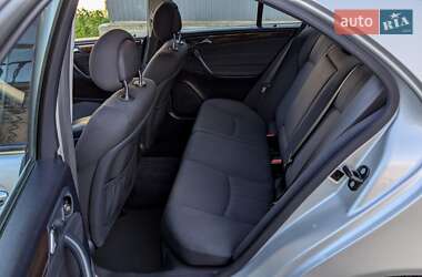 Седан Mercedes-Benz C-Class 2004 в 
