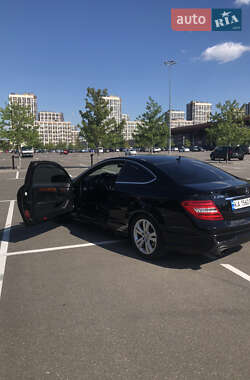 Купе Mercedes-Benz C-Class 2013 в 