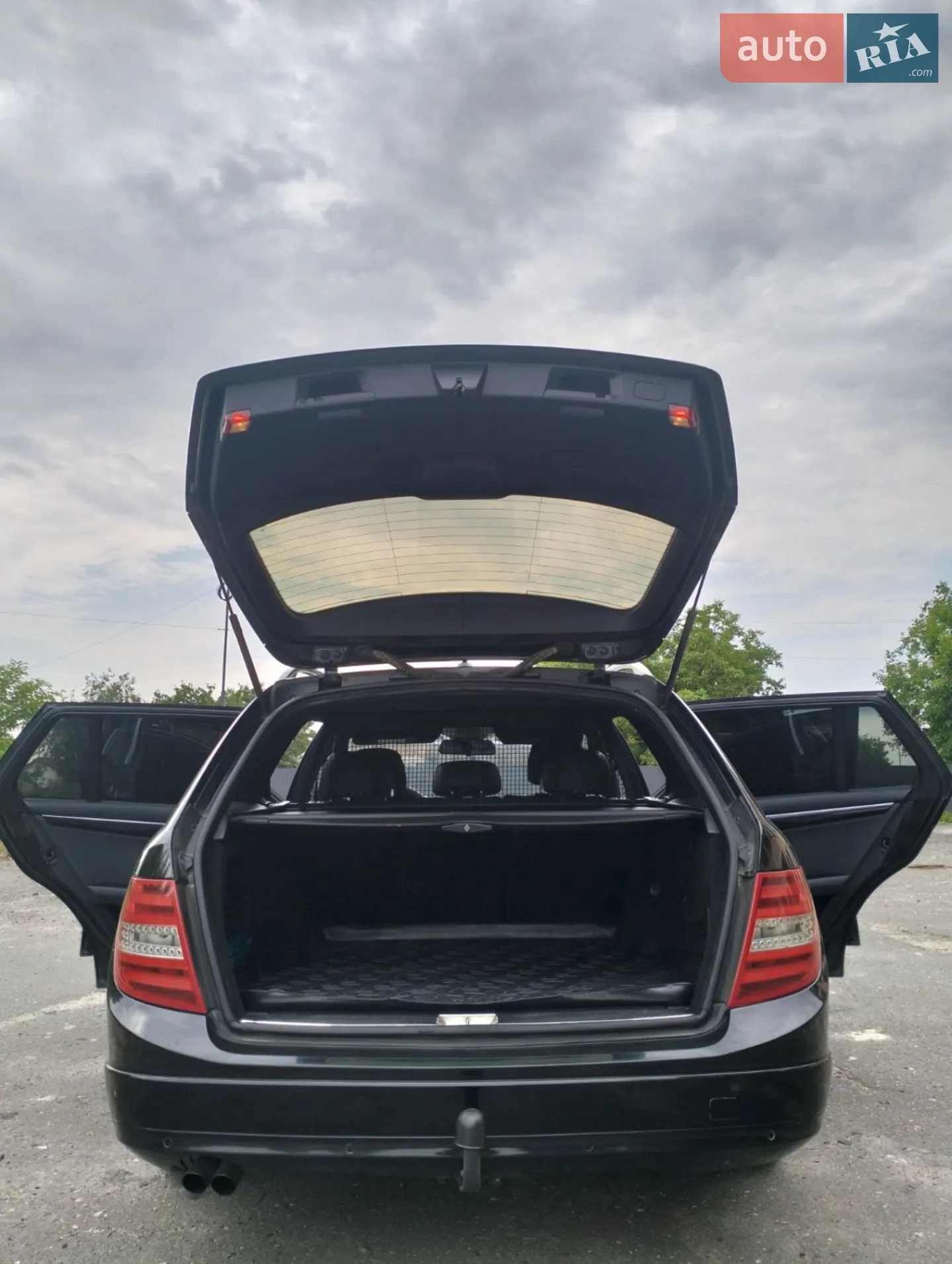 2011 Mercedes-Benz C-klasse - мініатюра 9
