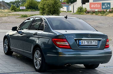 Седан Mercedes-Benz C-Class 2011 в 