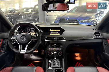Седан Mercedes-Benz C-Class 2011 в 