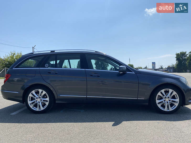 Універсал Mercedes-Benz C-Class 2013 в Києві фото 5 Універсал Mercedes-Benz C-Class 2013 в Києві