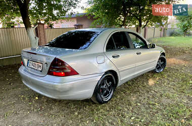 Седан Mercedes-Benz C-Class 2002 в 