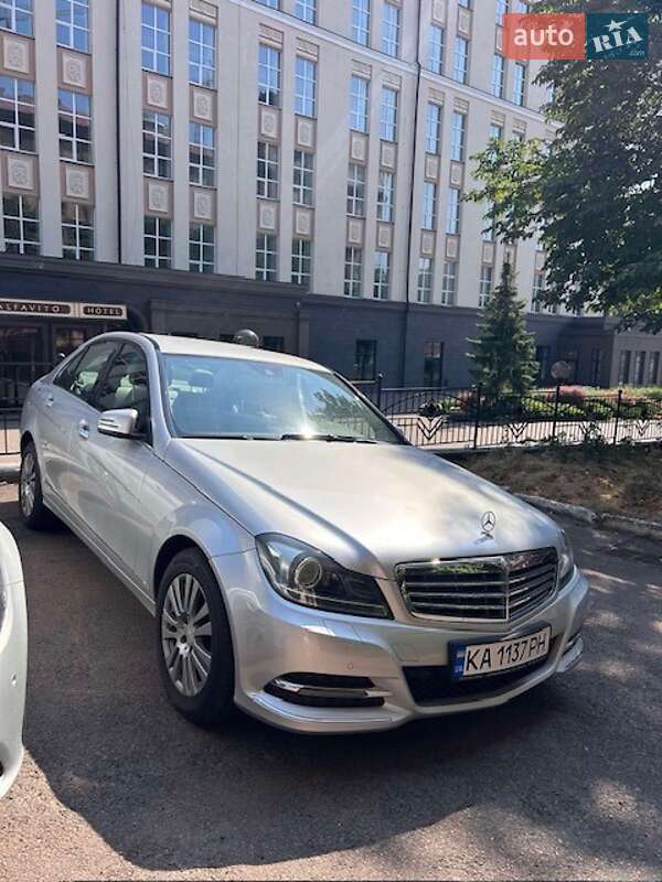 Mercedes-Benz C-Class 2012