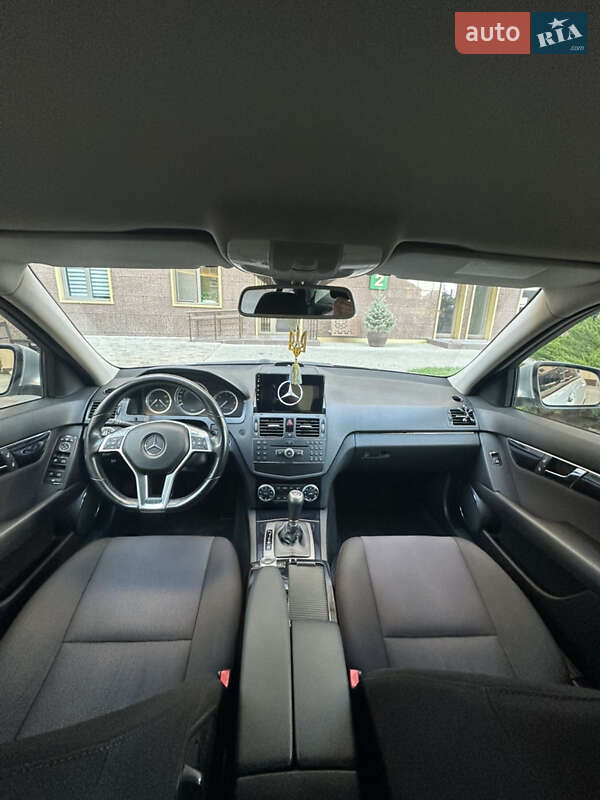 Седан Mercedes-Benz C-Class 2007 в Одессе