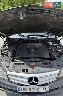 Универсал Mercedes-Benz C-Class 2008 в 