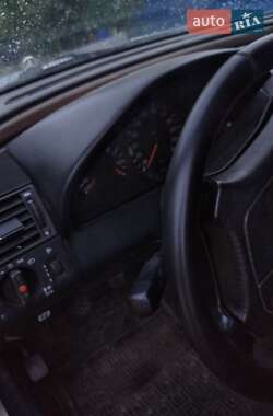 Седан Mercedes-Benz C-Class 1994 в 