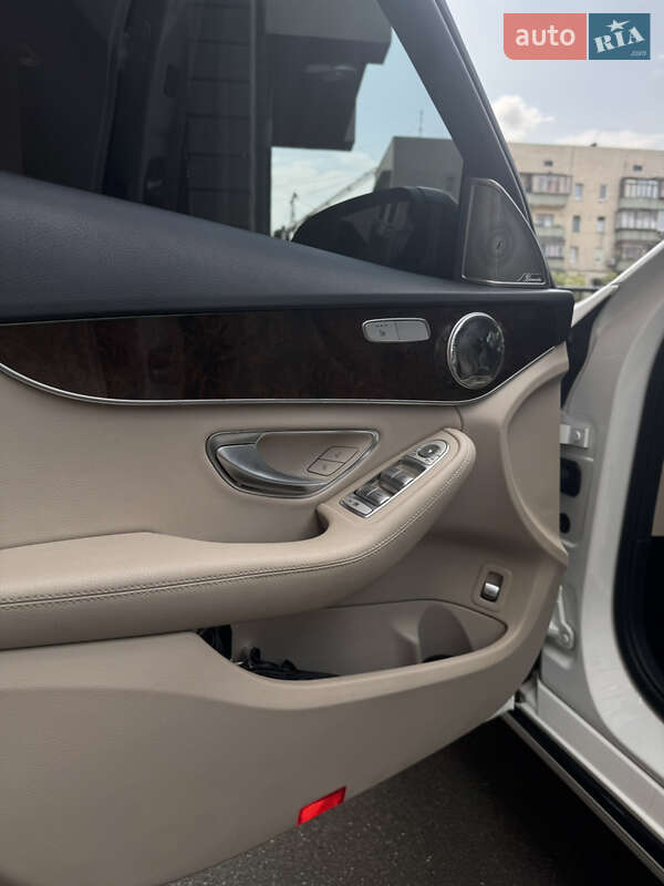 Седан Mercedes-Benz C-Class 2017 в Києві