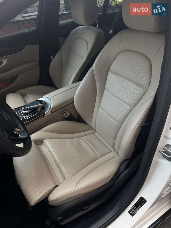 Седан Mercedes-Benz C-Class 2017 в Києві