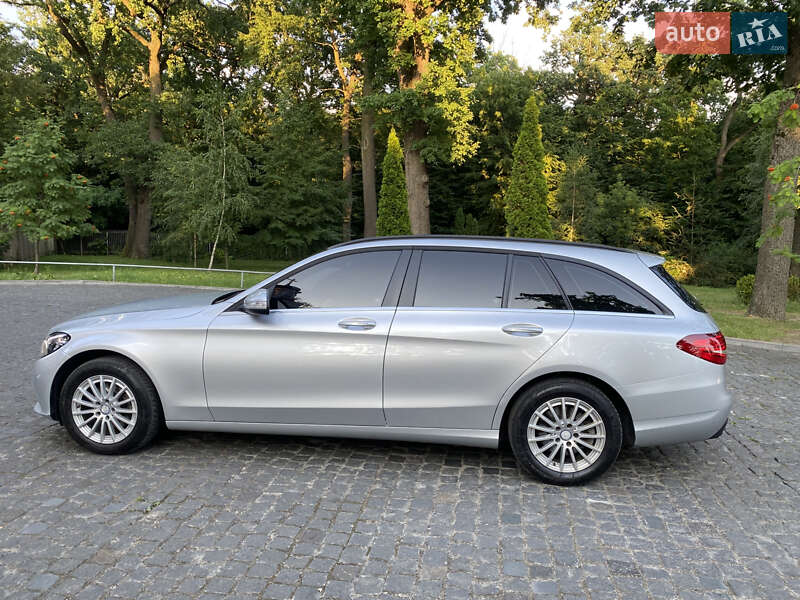 Універсал Mercedes-Benz C-Class 2015 в Києві