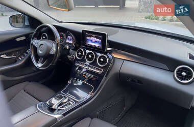 Універсал Mercedes-Benz C-Class 2015 в 