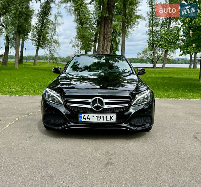 Седан Mercedes-Benz C-Class 2015 в Києві
