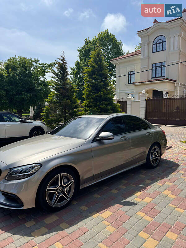 Седан Mercedes-Benz C-Class 2019 в Одессе фото 23 Седан Mercedes-Benz C-Class 2019 в Одессе