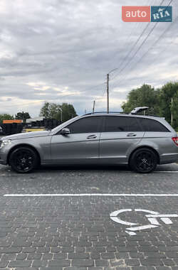 Универсал Mercedes-Benz C-Class 2010 в 