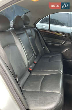 Седан Mercedes-Benz C-Class 2003 в 