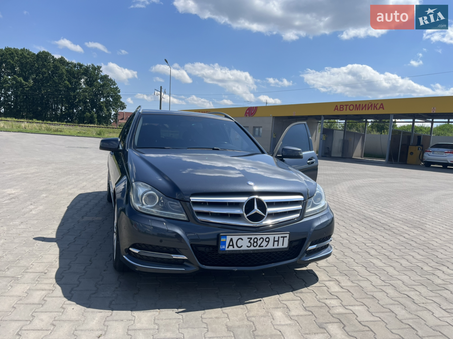 2014 Mercedes-Benz C-klasse - мініатюра 2