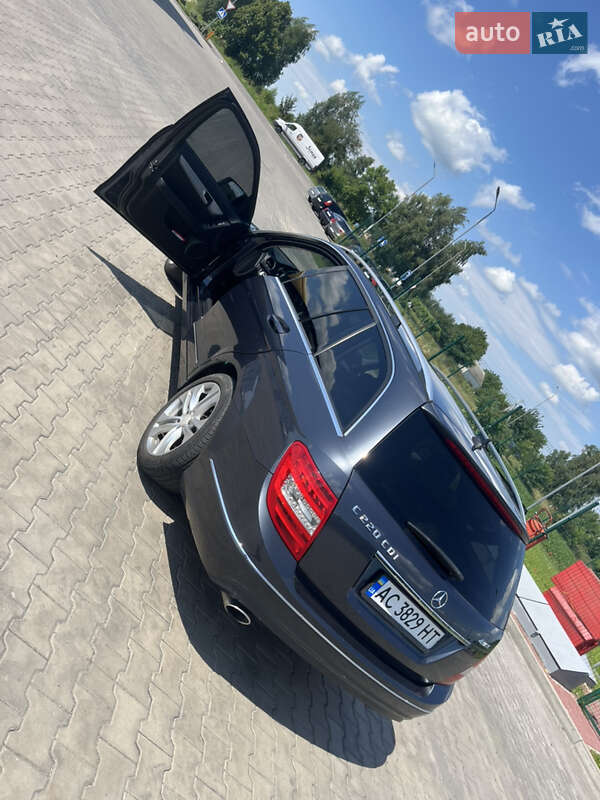 Универсал Mercedes-Benz C-Class 2014 в Луцке