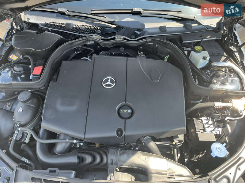 Универсал Mercedes-Benz C-Class 2014 в Луцке