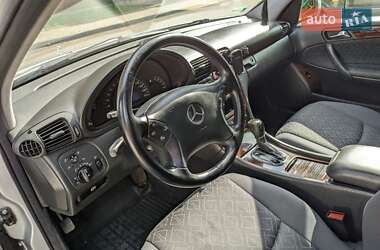 Универсал Mercedes-Benz C-Class 2003 в 