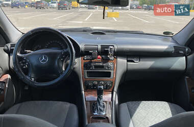 Универсал Mercedes-Benz C-Class 2003 в 