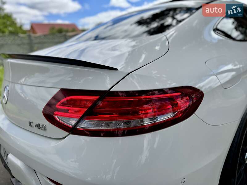 Купе Mercedes-Benz C-Class 2017 в Києві