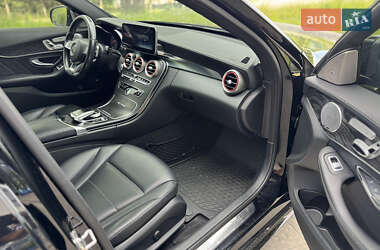 Седан Mercedes-Benz C-Class 2015 в 