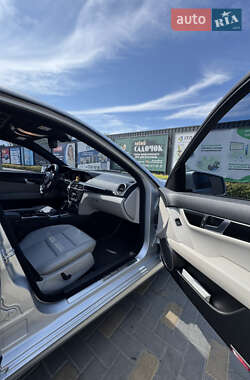 Седан Mercedes-Benz C-Class 2012 в 