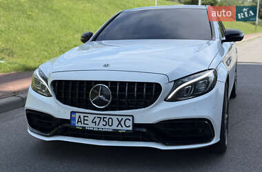 Седан Mercedes-Benz C-Class 2017 в 