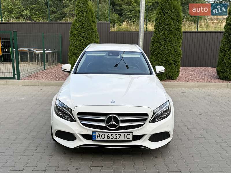 Mercedes-Benz C-Class 2016