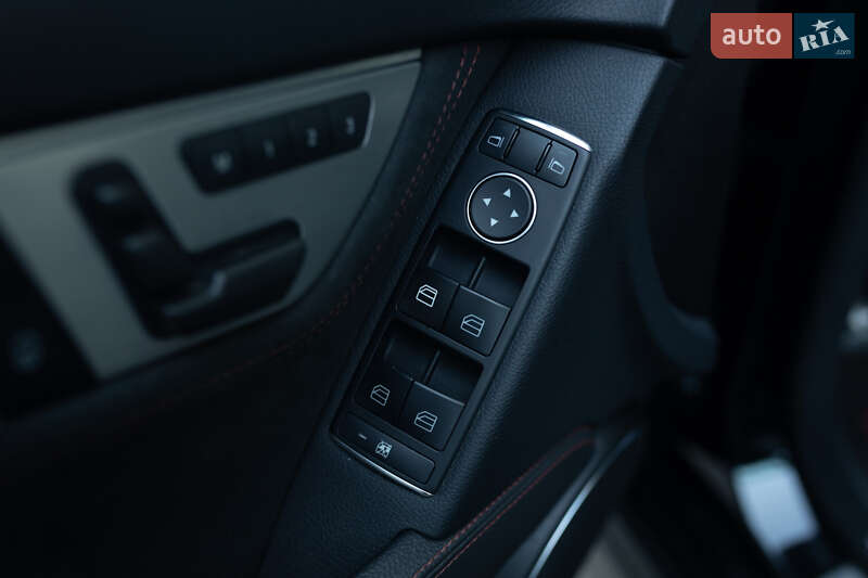 Седан Mercedes-Benz C-Class 2013 в Днепре