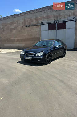 Седан Mercedes-Benz C-Class 2005 в Первомайске