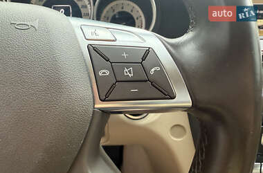 Седан Mercedes-Benz C-Class 2011 в 