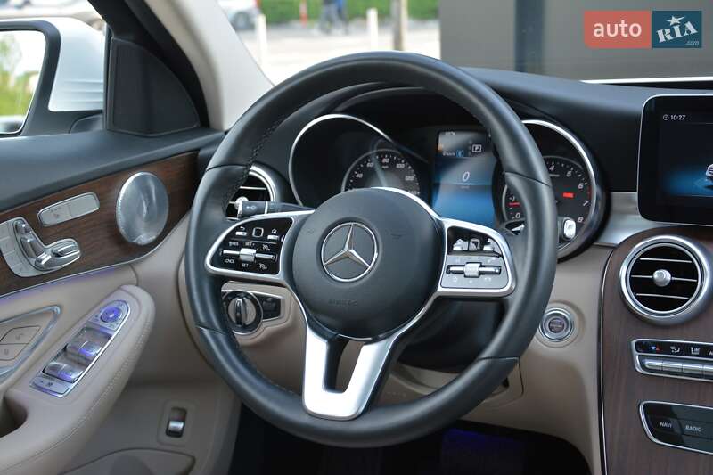Седан Mercedes-Benz C-Class 2019 в Києві