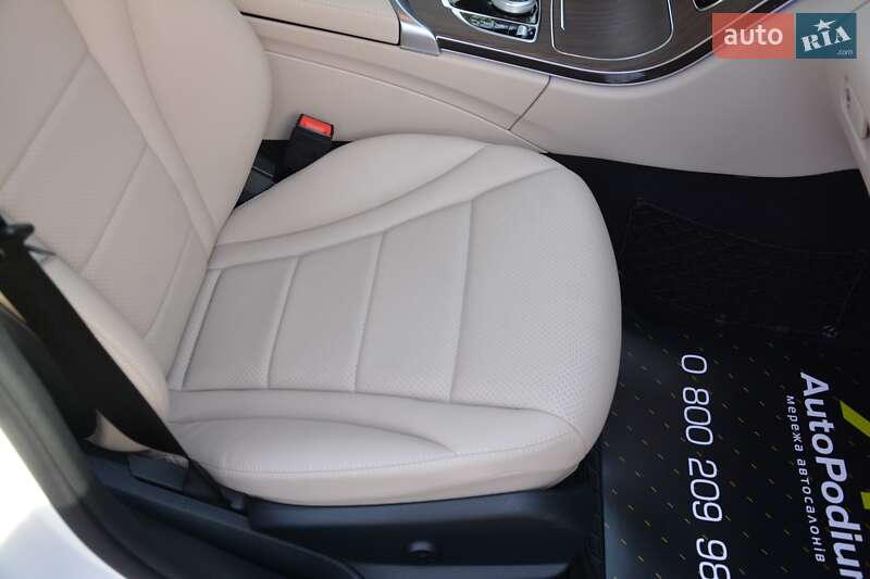 Седан Mercedes-Benz C-Class 2019 в Києві