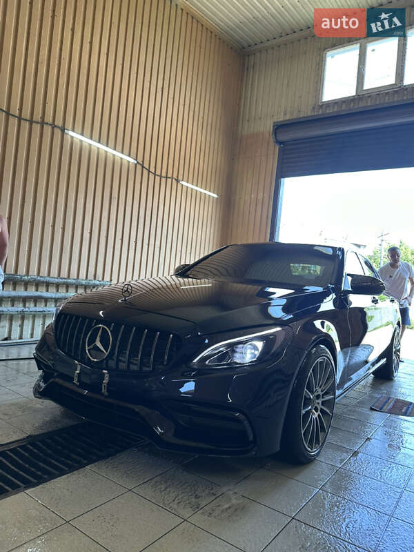 Седан Mercedes-Benz C-Class 2015 в Одессе