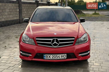 Седан Mercedes-Benz C-Class 2011 в 