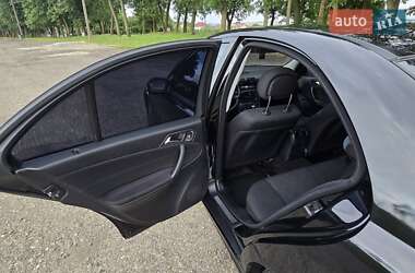 Седан Mercedes-Benz C-Class 2005 в 