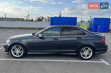 Седан Mercedes-Benz C-Class 2012 в 